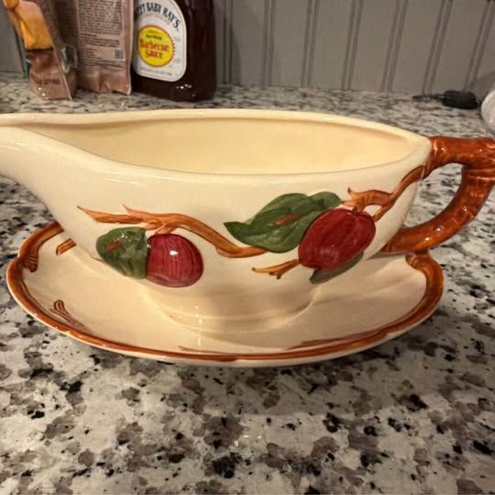 Franciscan Apple Gravy Boat with Attached Underplate
